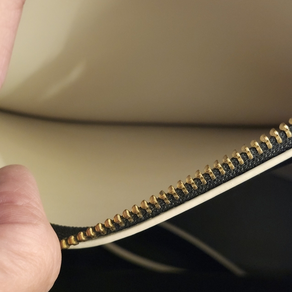 Kate Spade Ivory Tote with Gold Hardware - Picture 9 of 9